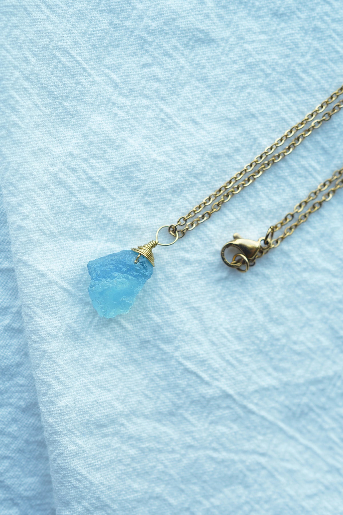 Raw Glow Pendant
